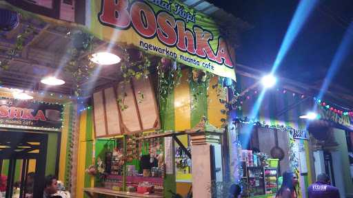 Boshka Kedai Jus Dan Ngopi 1