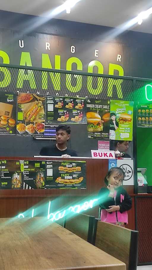 Burger Bangor - Menganti 8