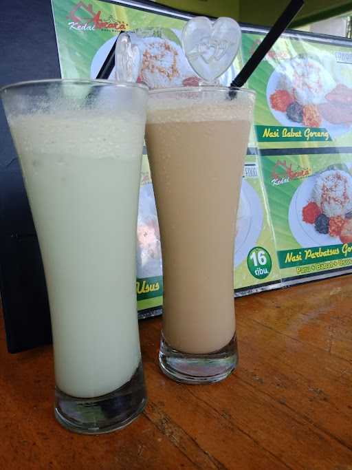 Kedai Amara (Bebek, Ayam Goreng & Penyetan Ikan) 1