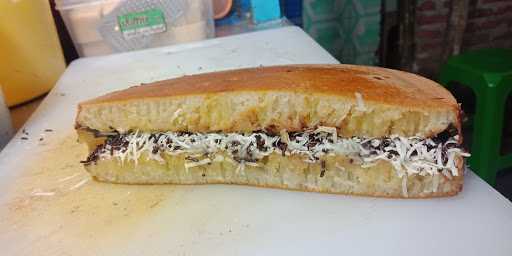 Martabak & Terang Bulan Si Madep Bandung 6