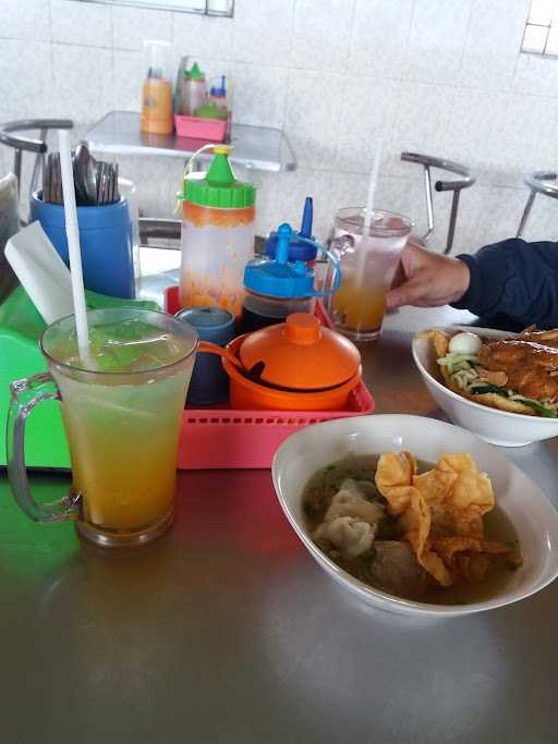 Mie Ruwet & Bakso Semar 4