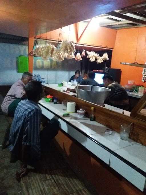 Soto Ayam Cak Suroso 7