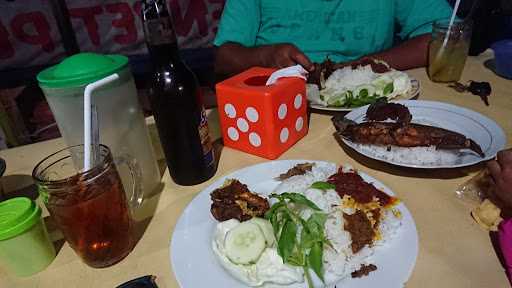 Warung Cak Samsul 1 3