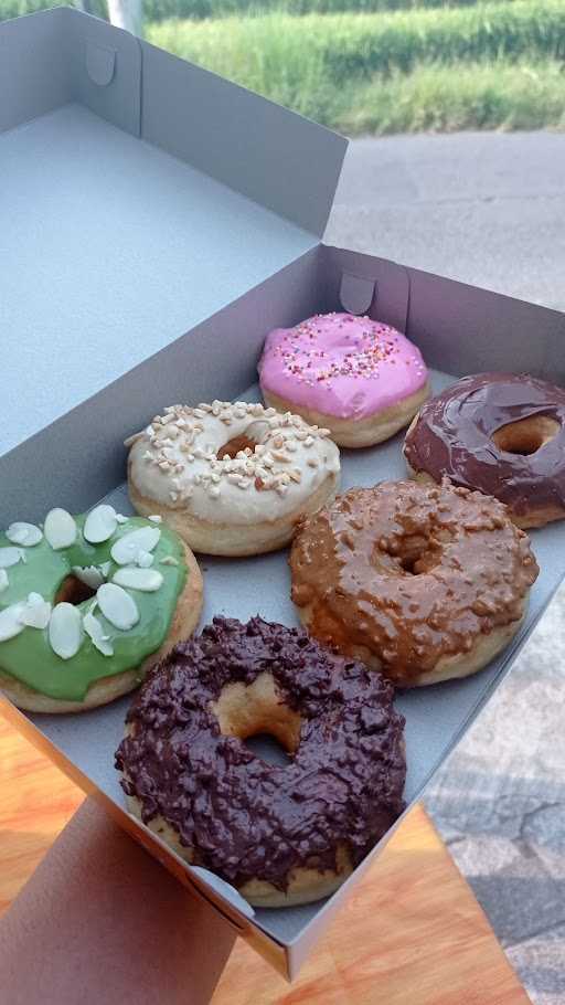 Ada Donuts 3