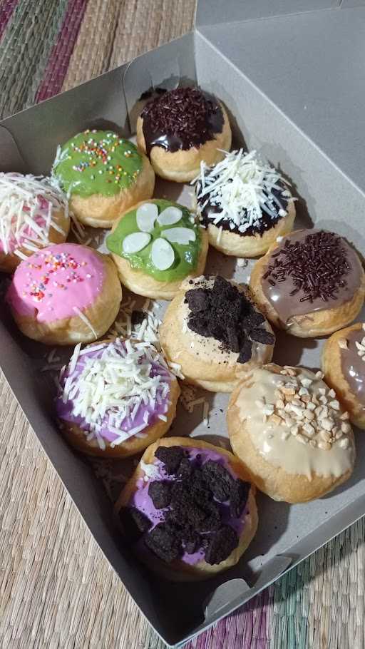 Ada Donuts 7