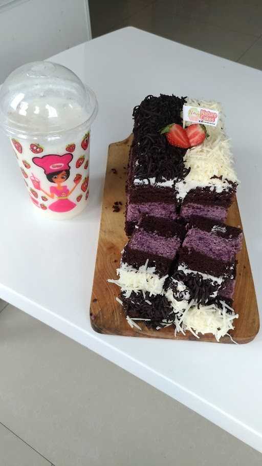 Nature Cakes Sempidi 8