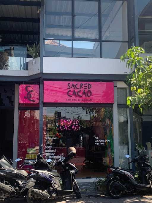 Sacred Cacao - Raw Bali Chocolate Store Canggu 9