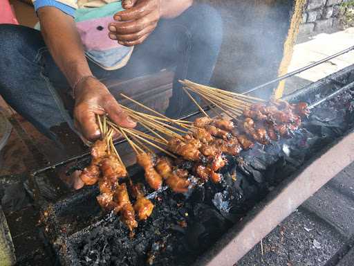 Warung Sate Bu Rai 6