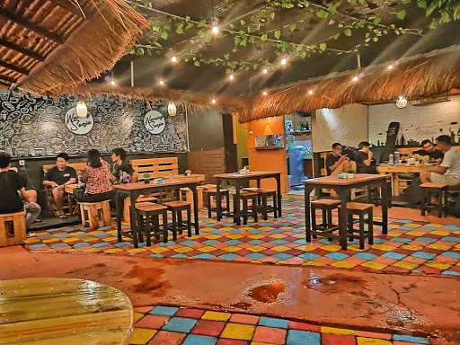 Warung Senja Bali 9