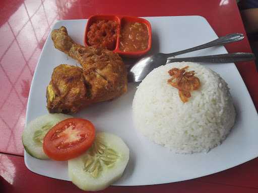 Pondok Bakso & Siomay Yenyoman 3