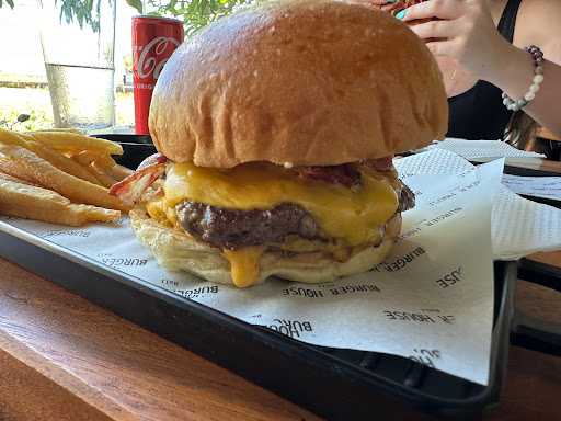 Burger House Bali 6