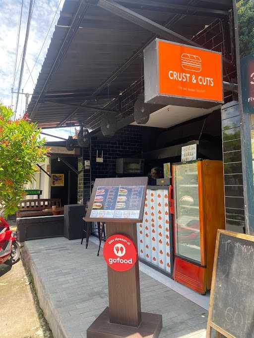 Crust & Cuts Bali 6