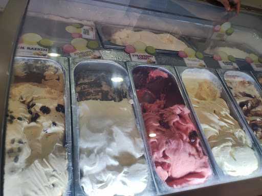 Gelato Massimo Canggu Center 5