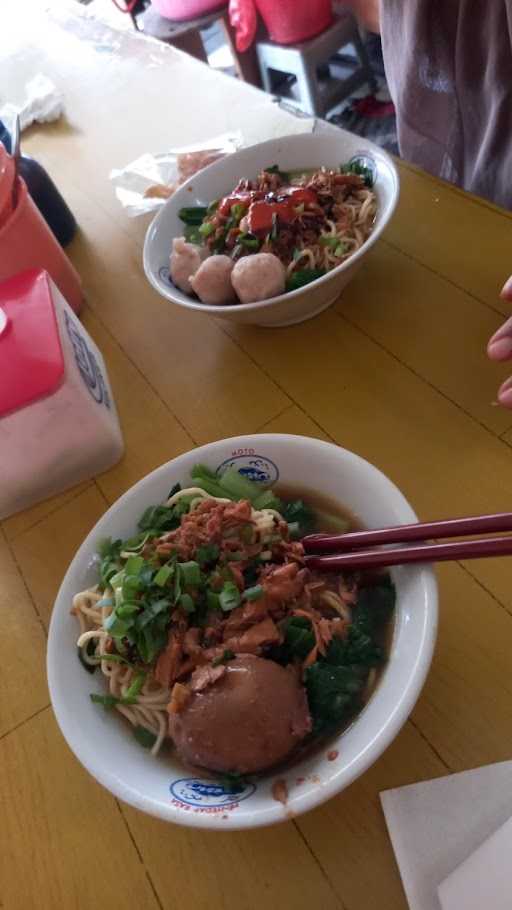 Mie Ayam & Bakso Wonogiri 7