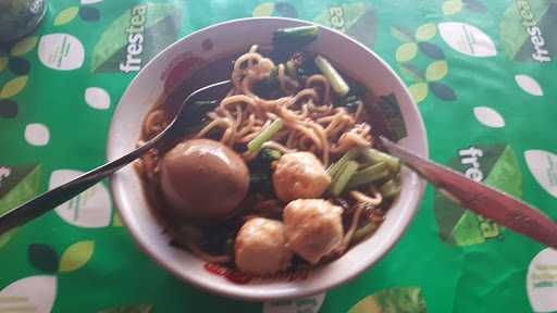 Mie Ayam Solo Munggu 4