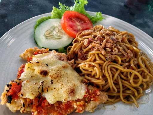 Mie Ibu Kota 4