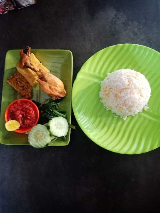 Nasi Tempong Umi 3