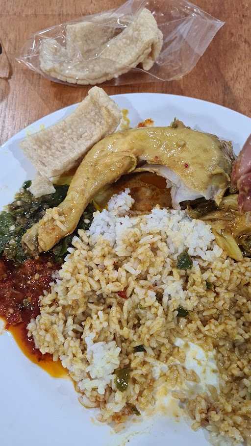 Rumah Makan Padang Asli Minang 6