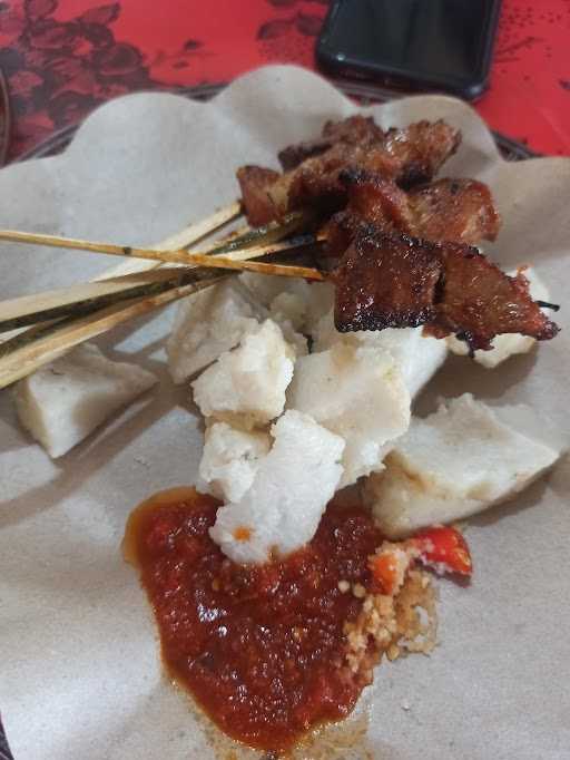 Sate Babi Bu Ison 9