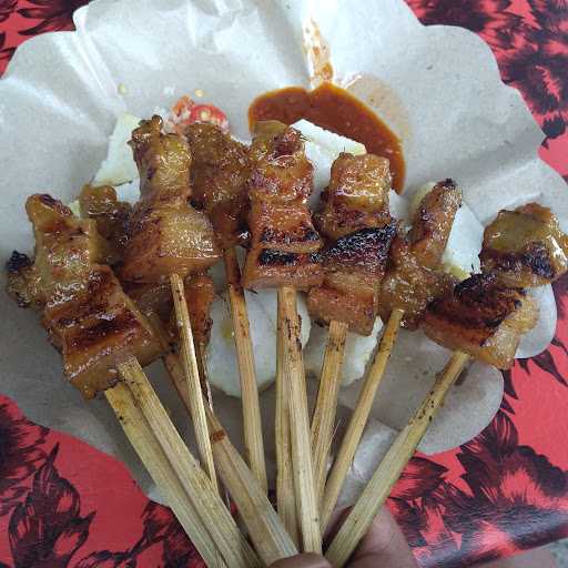 Sate Babi Pak Botak 4