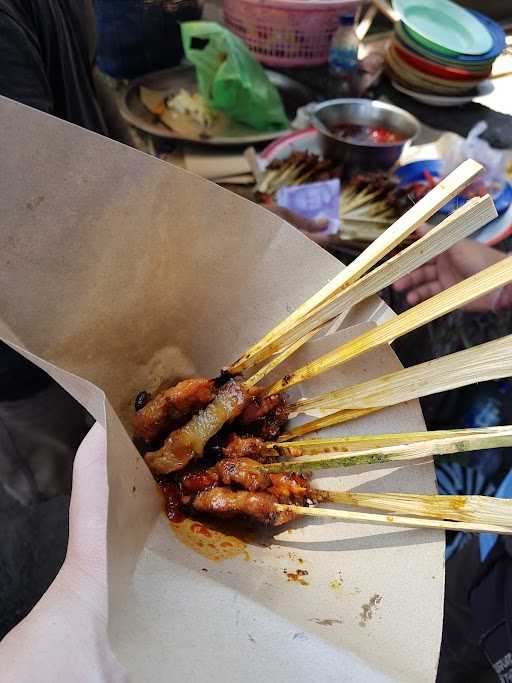 Sate Babi Pengkolan 5