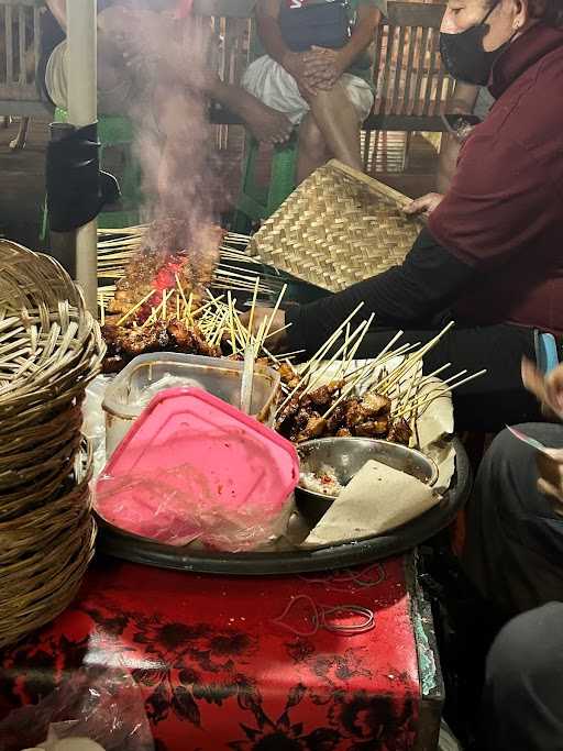 Sate Babi Street Food Warenda 6