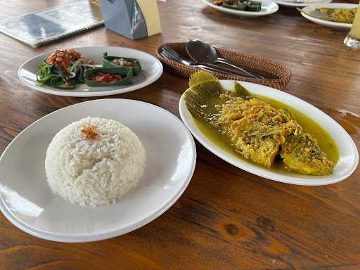 Warung Sari Nadi Seafood 8