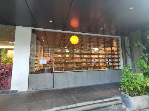 Monami Bakery Menteng 10