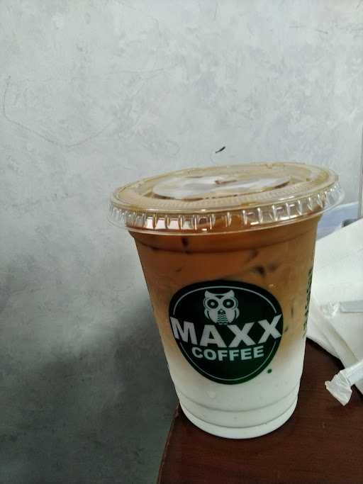 Maxx Coffee - Menara Multimedia 5