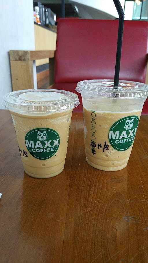 Maxx Coffee - Menara Multimedia 7