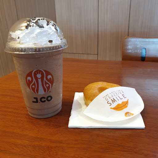 J.Co Donuts & Coffee - Pasaraya Manggarai 7