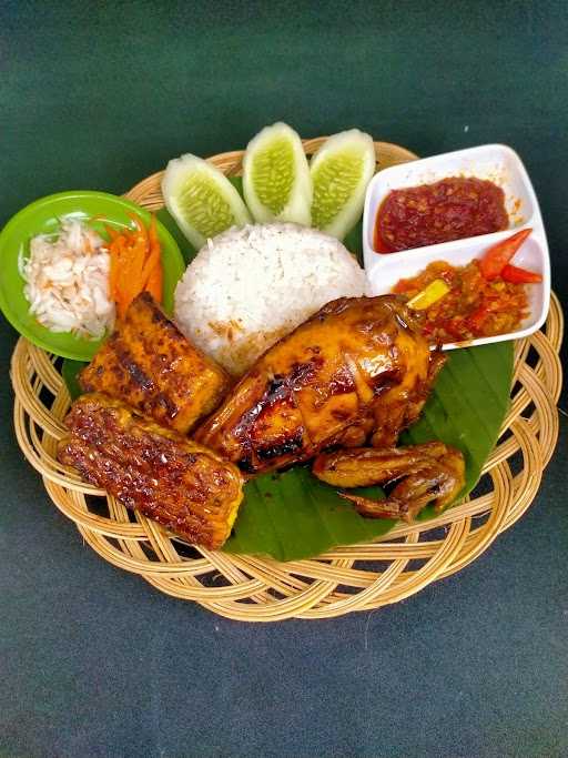 Ayam Bakar Semestha 1