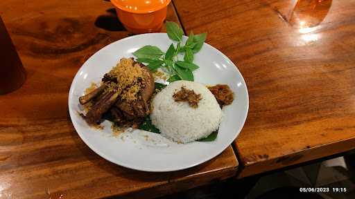 Bebek Kaleyo - Menteng 9