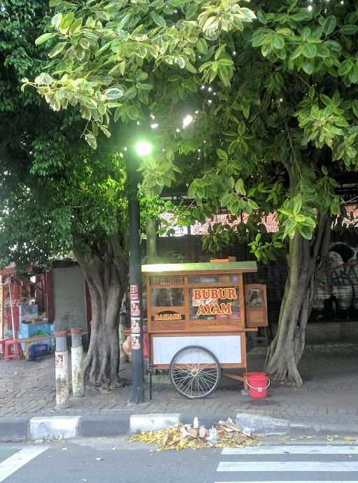 Bubur Ayam Bahari Menteng 6