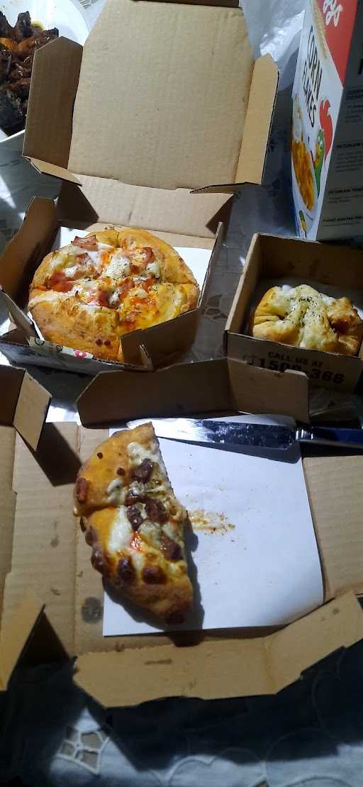 Domino'S Pizza 7