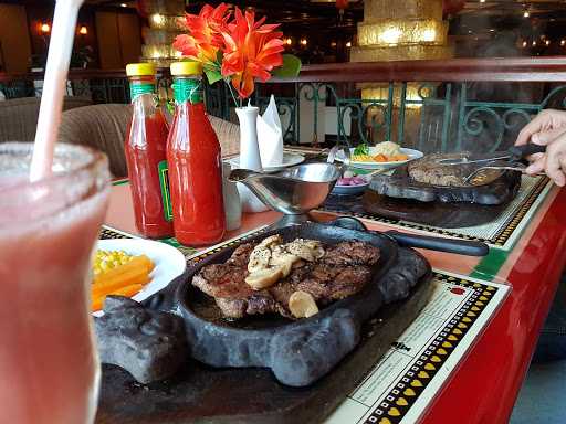 Gandy Steak House & Bakery - Menteng 8