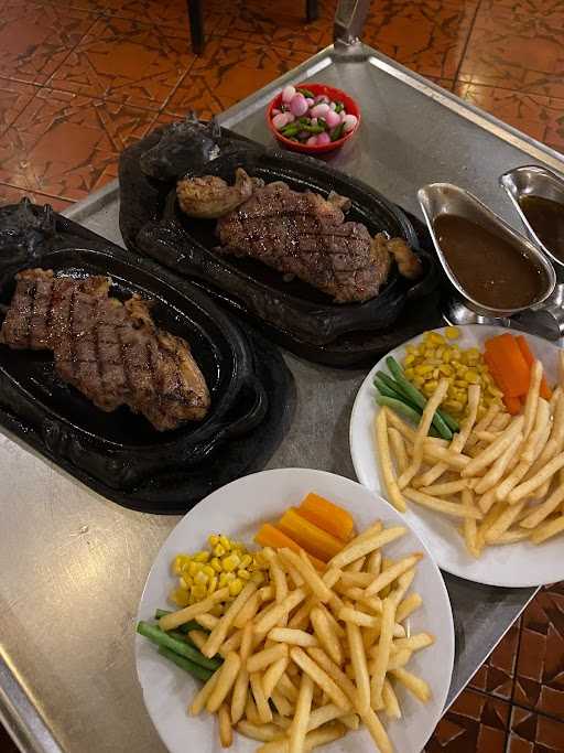 Gandy Steak House & Bakery - Menteng 10