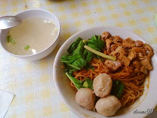 Mie Ayam Gondangdia 7