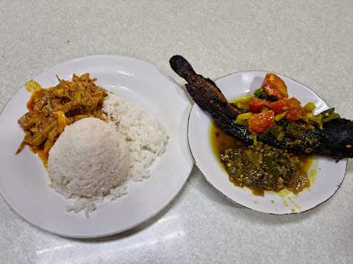 Rumah Makan Citra Bundo 6