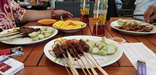 Sate Ayam & Kambing Megaria 9