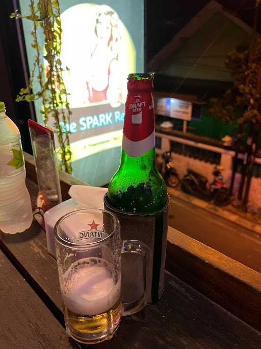 Spark Resto And Sports Bar 1