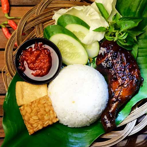 Ayam Bakar Pawon Modachi - Ayam Bakar Murah Jogja 8