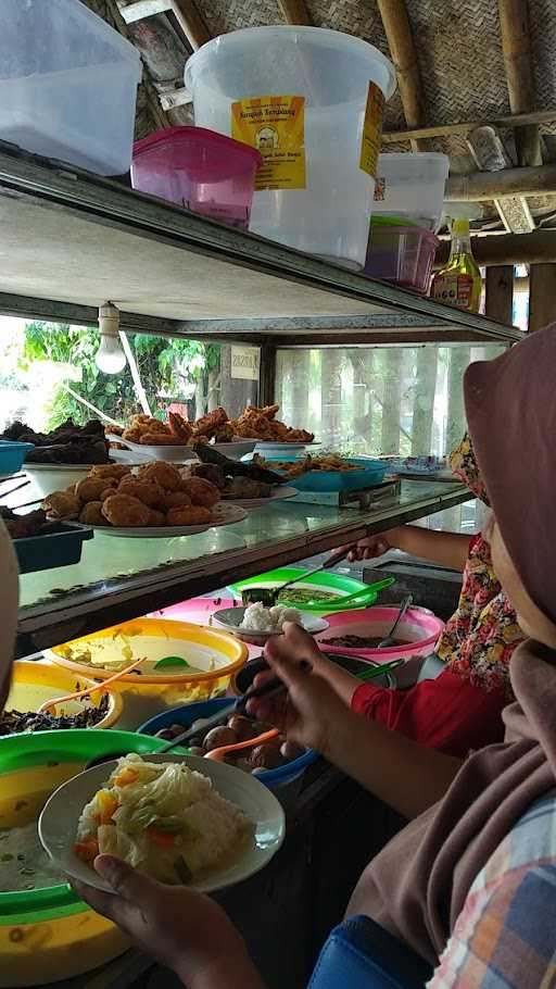 Warung Makan Bu Tini, Randubelang 2