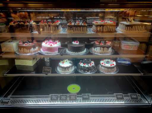 Buana Bakery Jatisari 8