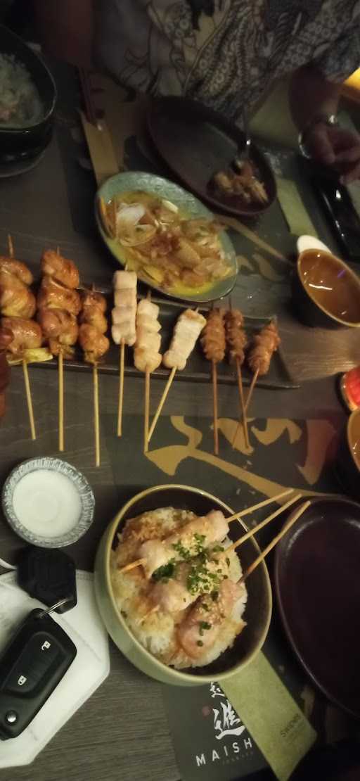 Maishin Izakaya Japanese Restaurant 10