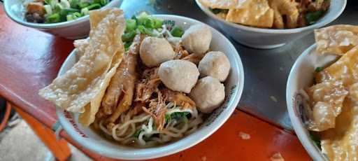 Bakso & Mie Ayam Ceker Pak Wahyu Cb.Panjangan (Mieyummy) 2