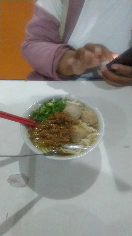 Bakso & Mie Ayam Sidodadi 7