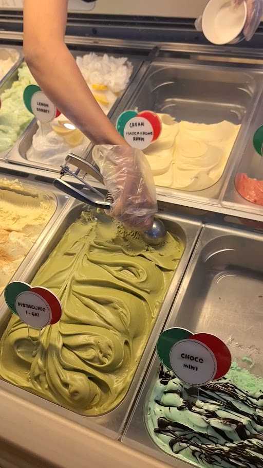 Gelato Matteo Kota Lama 9