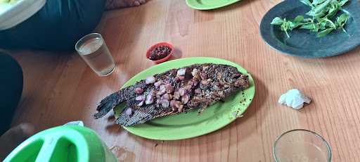 Sebatur Sekopek Seafood 3