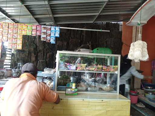 Warung Makan Mbak Is 3